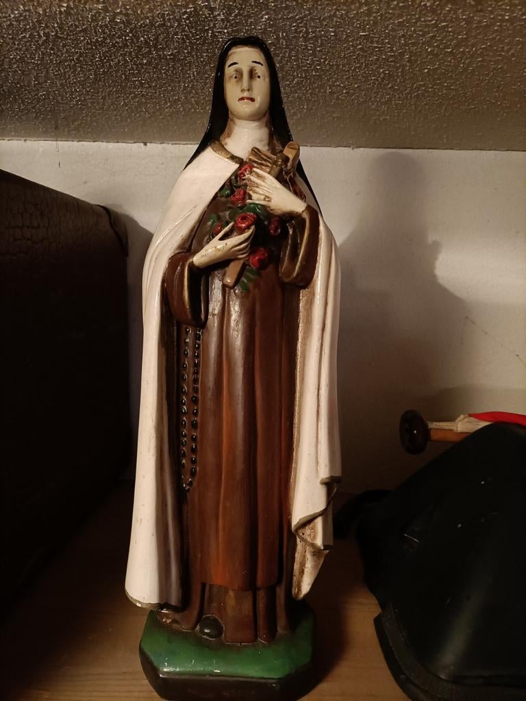 Theresia van Lisieux. Vintage Maria beeld., Ophalen