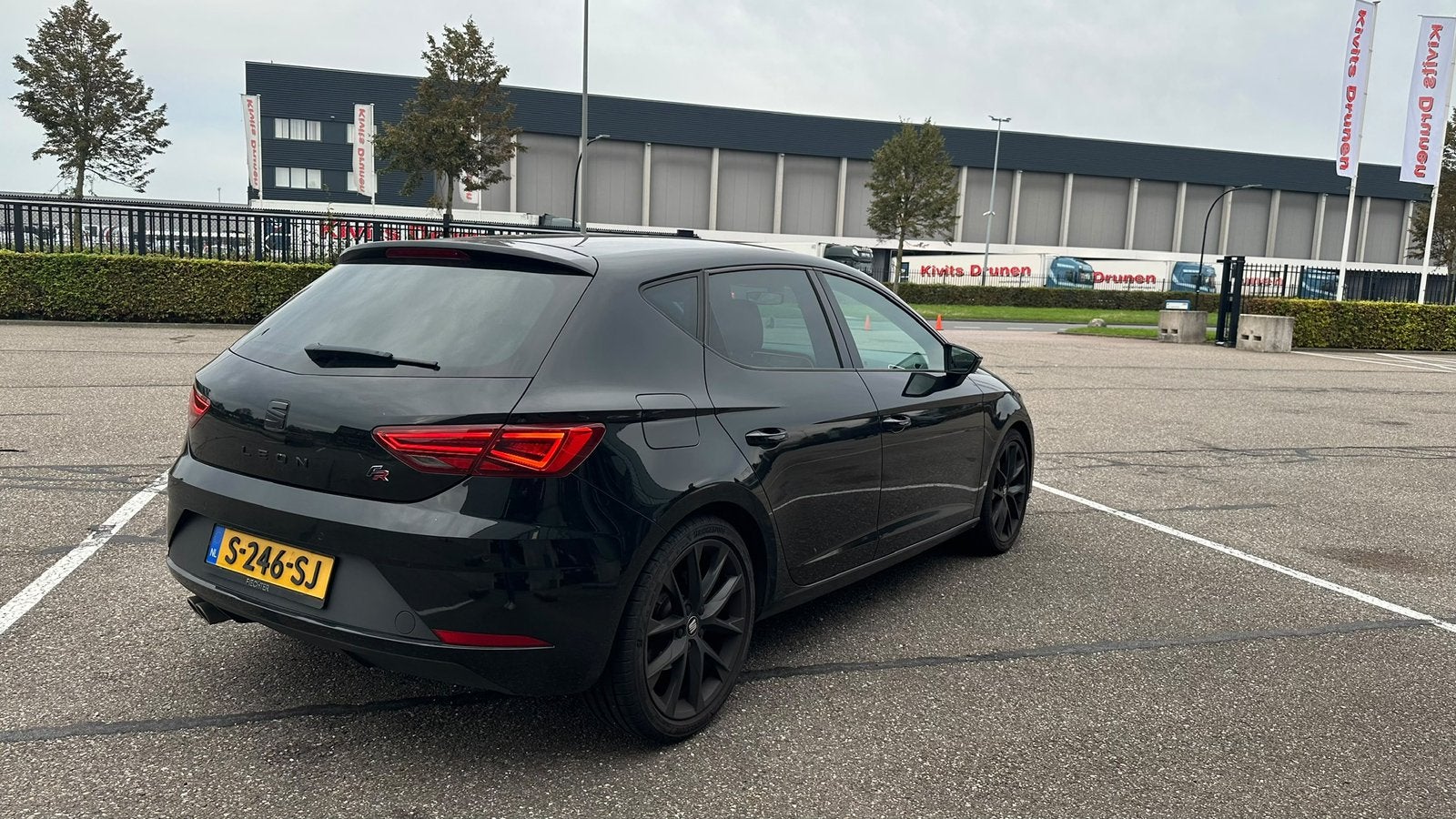 Seat Leon 1.5 TSI 150PK Dsg-7 2019 Zwart, Auto's, 1498 cc, 4 cilinders, 620 kg, Zwart