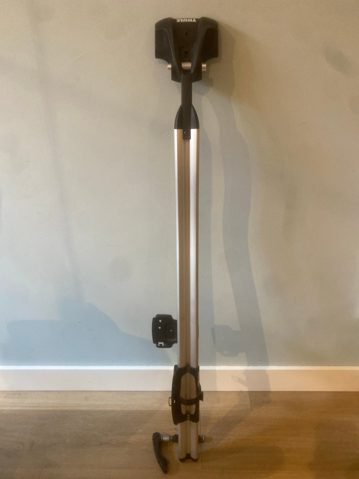 Thule Fietsendrager voor steekas en snelbinder, Ophalen, 1 fiets, Gebruikt, Dakdrager