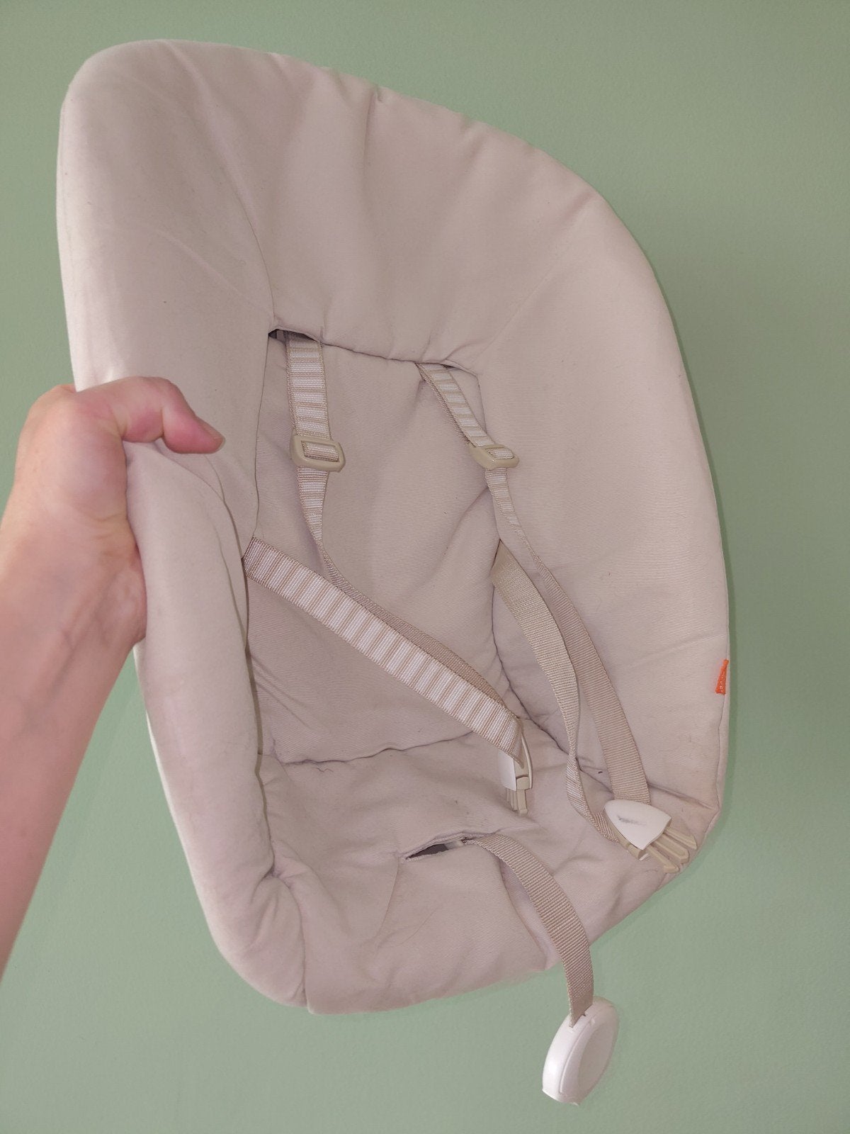 Baby kuipje voor Stokke stoel, Ophalen