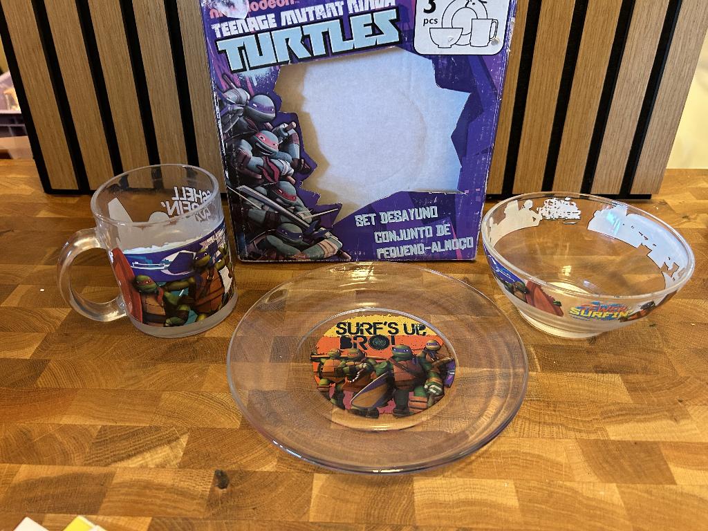 Turtles Ontbijt set 2015, Nieuw, Ophalen of Verzenden, Overige stijlen, Porselein