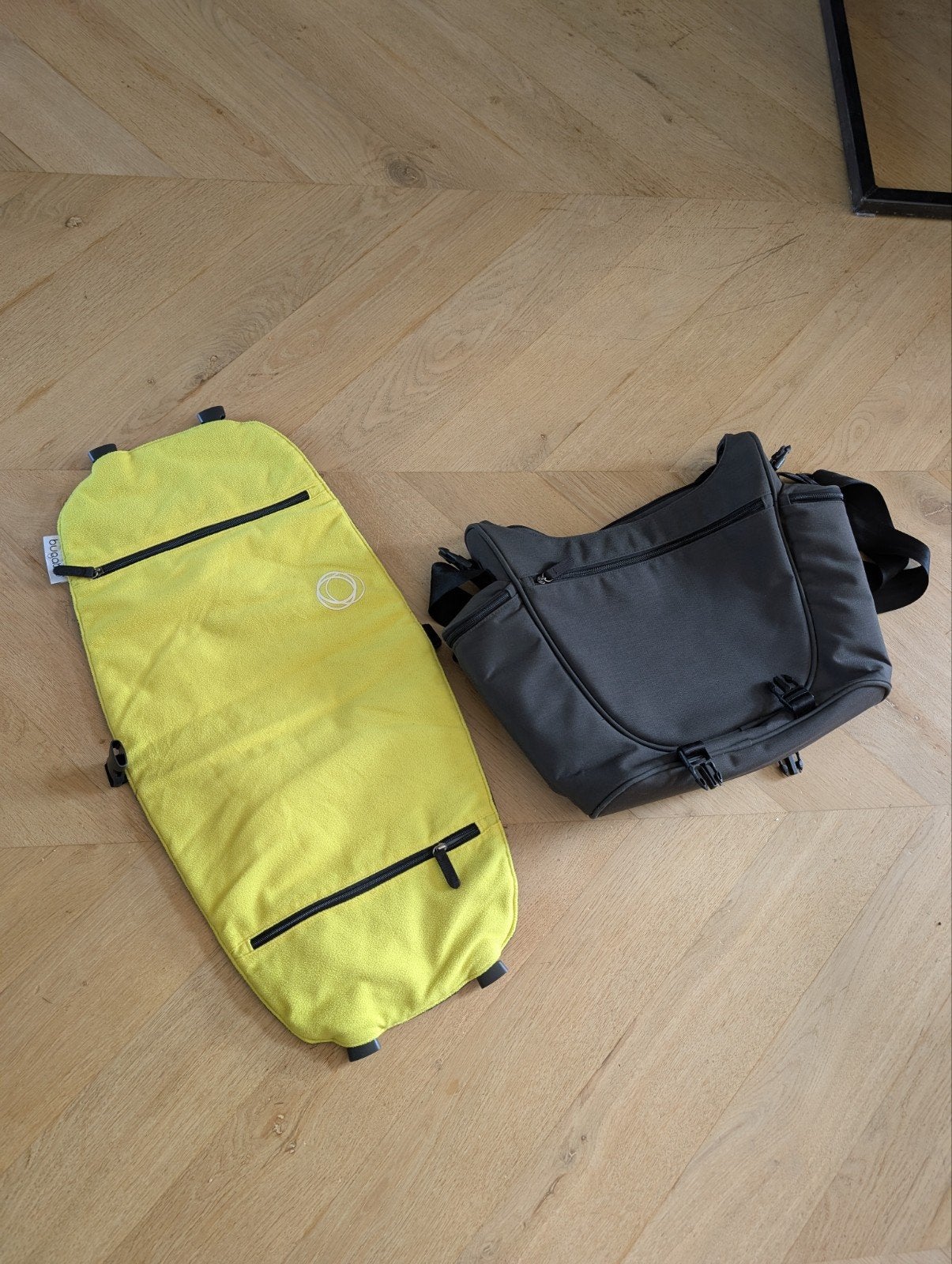 Bugaboo tweeling Luiertas met Koelvak en Verschoonmat, Ophalen of Verzenden