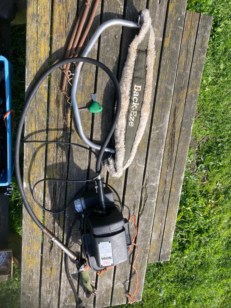 Schaapscheermachine Lister Nova hangmotor, Geslacht onbekend, Schaap