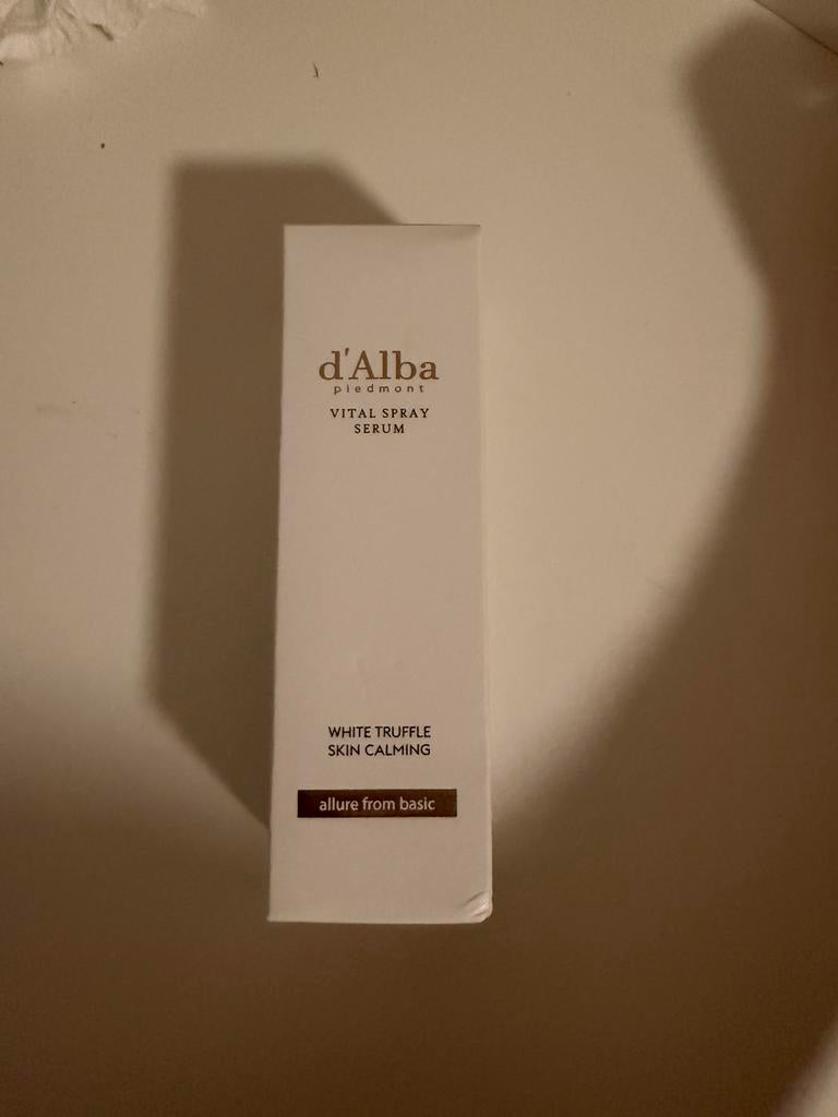 d’Alba White Truffle Vital Spray Serum – nieuw, Ophalen of Verzenden, Nieuw, Gehele gezicht