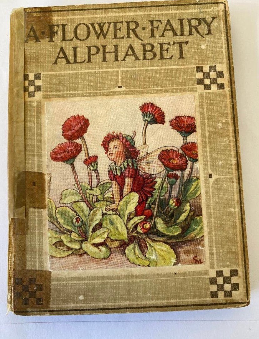 VINTAGE A FLOWER FAIRY ALPHABET - Cicely Mary Barker, Verzenden, Gelezen, Prentenboek