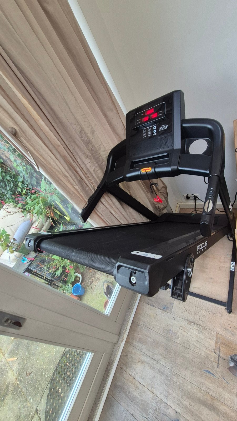 Focus Fitness Jet 1 Loopband - Gebruikt