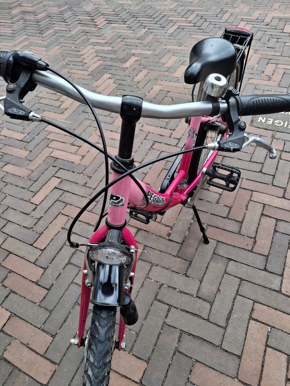Roze Pegasus Kinderfiets 24 inch - Goede Staat, Ophalen, Terugtraprem, Handrem, Pegasus