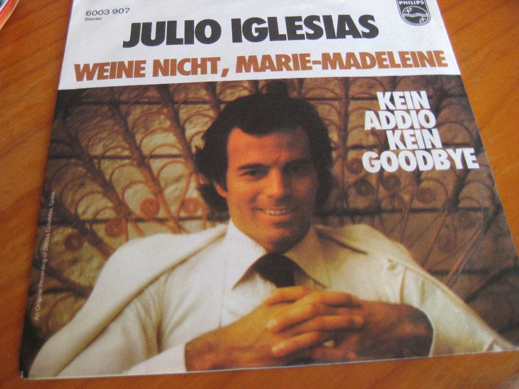 Julio Iglesias: Weine nicht, Marie-Madeleine, Ophalen of Verzenden, Zo goed als nieuw, Pop