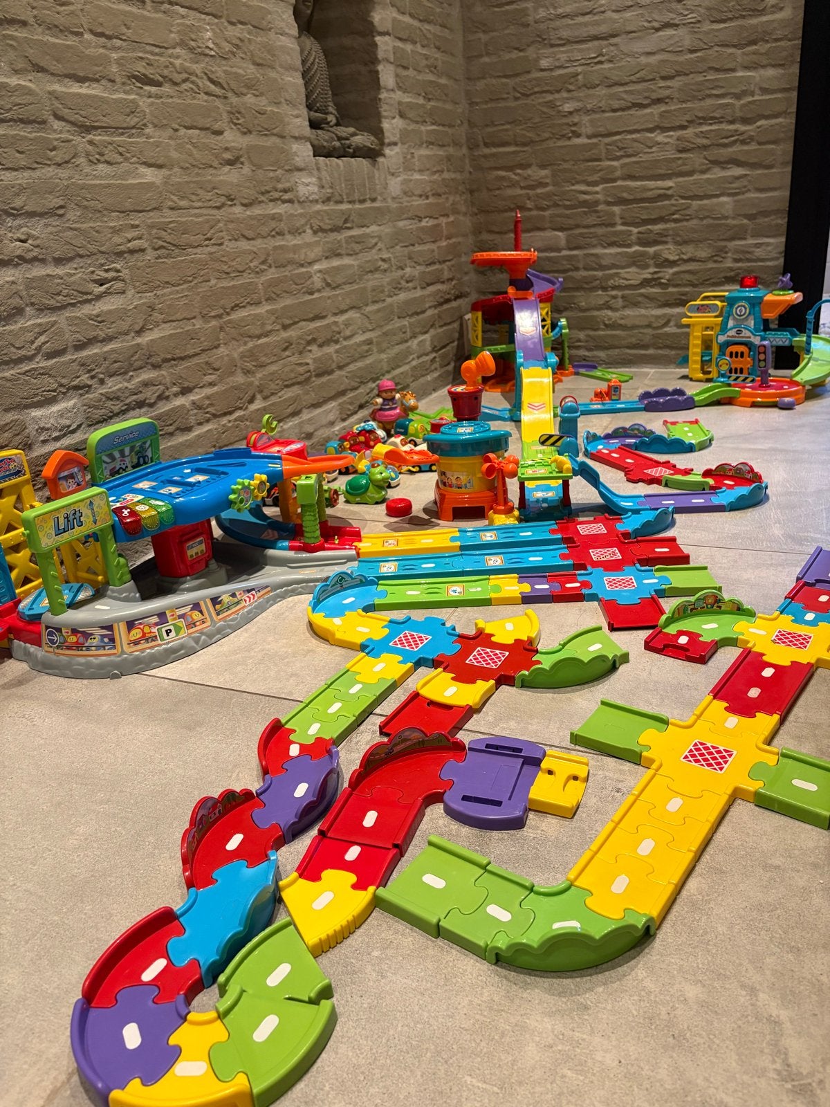 Grote VTech Toet Toet Auto's en Little People speelset, Ophalen, Gebruikt, Jongen of Meisje