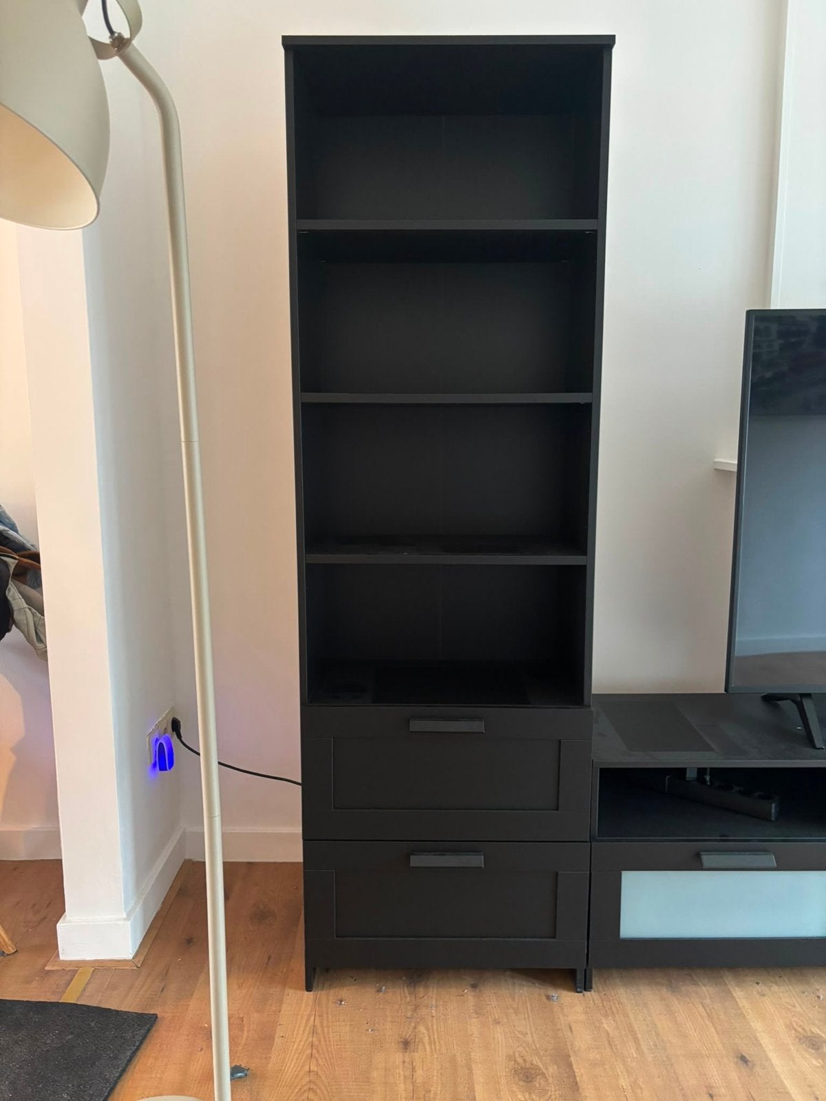 IKEA Brimnes Kast Zwart 60x190cm Z.G.A.N., Ophalen, 50 tot 100 cm, Zo goed als nieuw, Met lade(s)