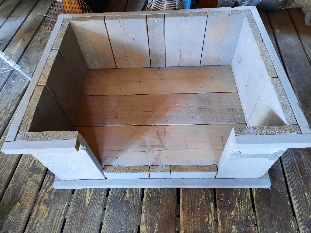 Hondenmand van steigerhout, Ophalen, Zo goed als nieuw, Overige