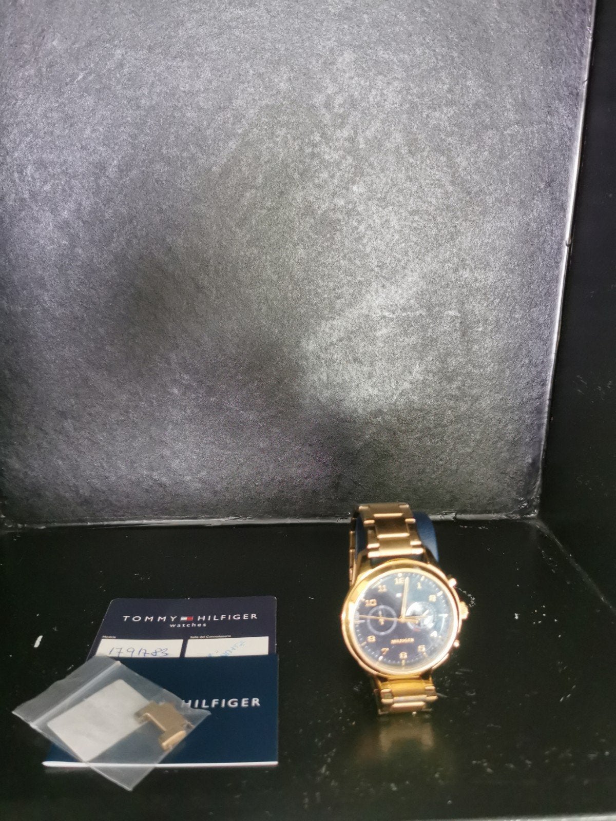 Tommy Hilfiger Herenhorloge Blauwe Wijzerplaa, Overige merken, Polshorloge, Ophalen of Verzenden, Zo goed als nieuw
