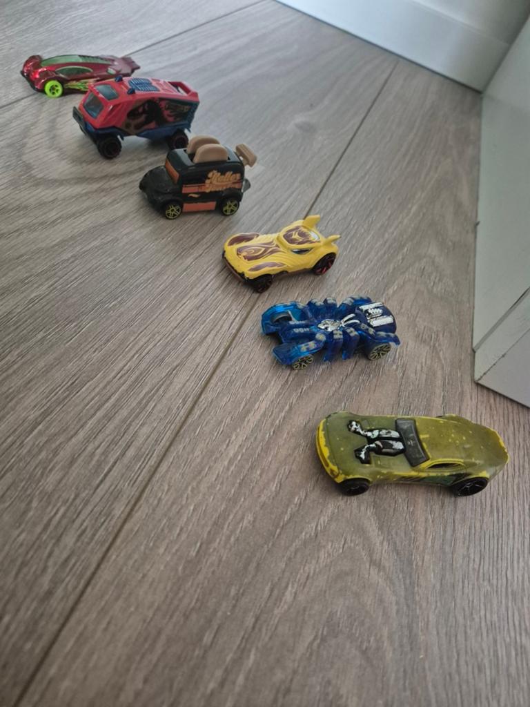 6 Hotwheels auto's, Ophalen of Verzenden