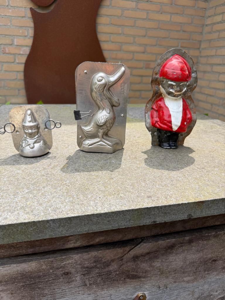 Antieke chocoladevormen: clown, eend en kerstman, Ophalen of Verzenden