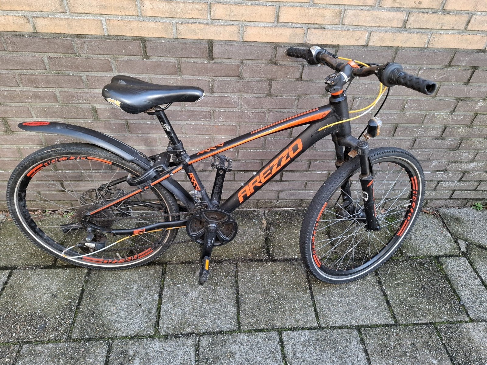 Arezzo mountainbike met versnellingen en schijfremmen, Gebruikt, Versnellingen, Minder dan 49 cm, Schijfrem