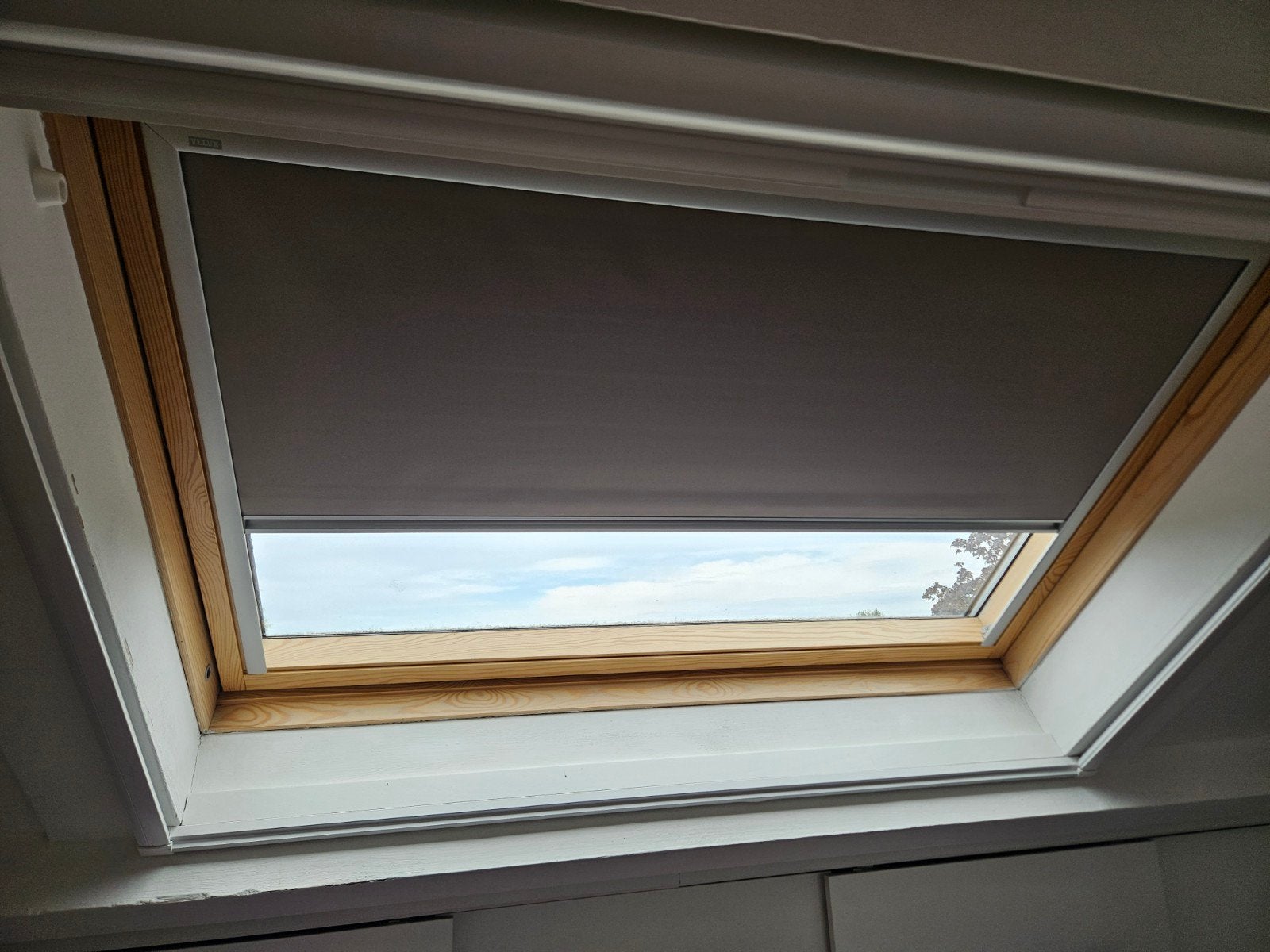 Velux raamdecoratie - halfjaar oud - type GGL U04, Ophalen, Overige merken, Zo goed als nieuw, Rolgordijn