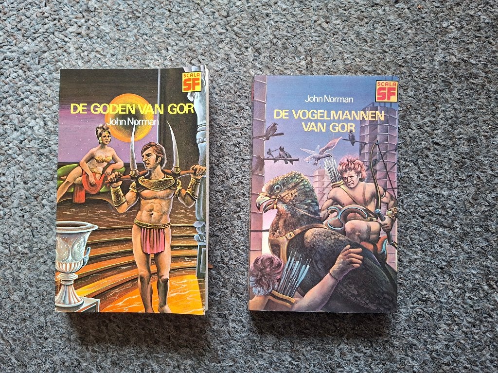 De vogelmannen van Gor/De goden van Gor, Ophalen of Verzenden, Gelezen, John Norman