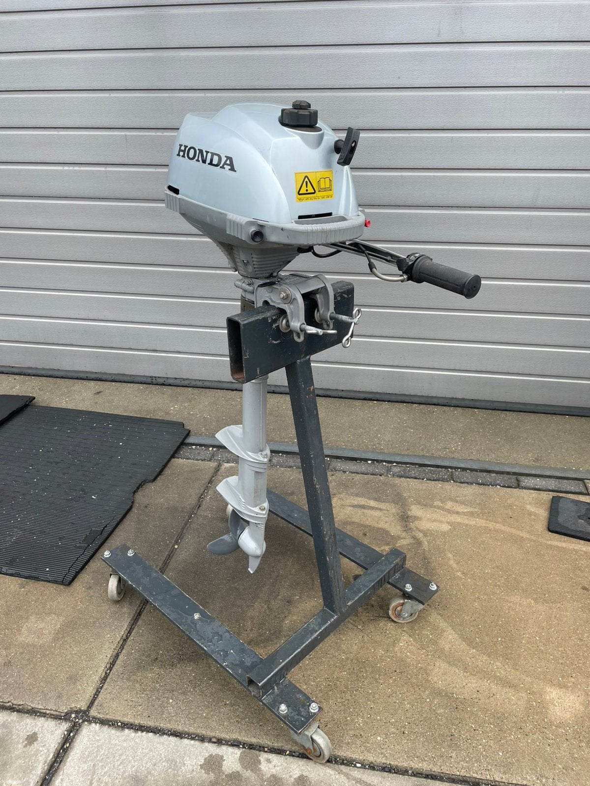 Buitenboordmotoren honda 2,3pk en mercury 3,3, Watersport en Boten, Rubberboten, Ophalen of Verzenden, Gebruikt, Overige merken