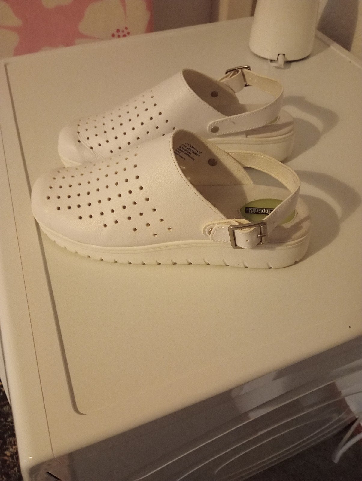 Witte leren slippers., Nieuw, Ophalen of Verzenden, Top Craft, Wit