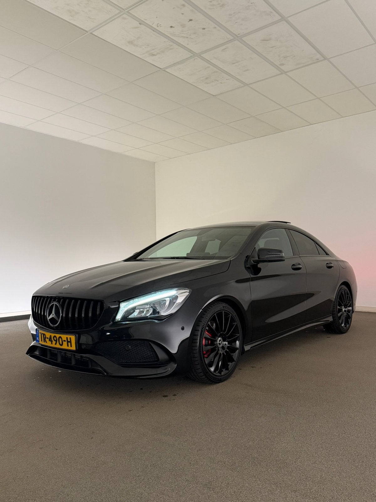 Mercedes-Benz CLA 200 (aut) 2018 Zwart, Auto's, 715 kg, Zwart, Bedrijf, 19 km/l