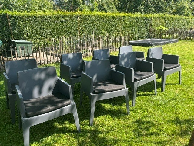Tuinstoel Box met kussen (8 stuks), Tuin en Terras, Ophalen, Zo goed als nieuw, Kunststof, Stapelbaar