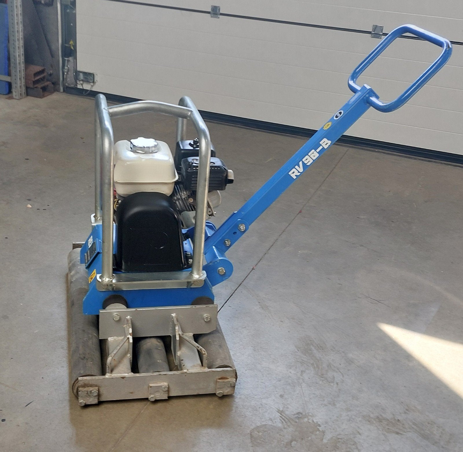 Revo rollen trilplaat RV-9CH - Ideaal voor strakke tegels, Ophalen