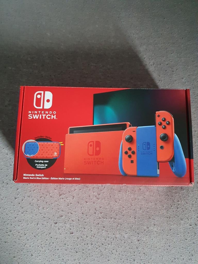 Krasvrije Nintendo Switch Mario Red & Blue Edition, Ophalen of Verzenden, Zo goed als nieuw, Met 2 controllers, Switch 2019 Upgrade
