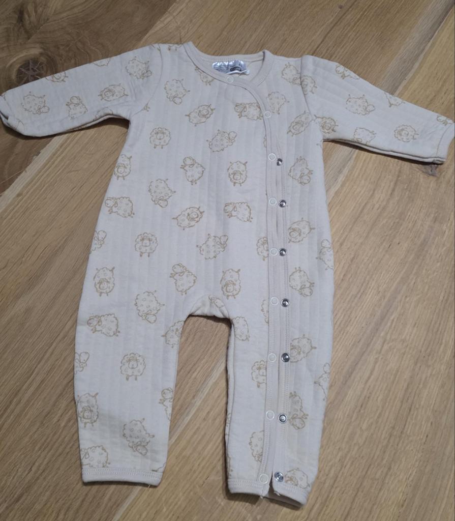 Onesie met schapenprint, Ophalen of Verzenden, Zo goed als nieuw, Jongetje of Meisje, Pakje