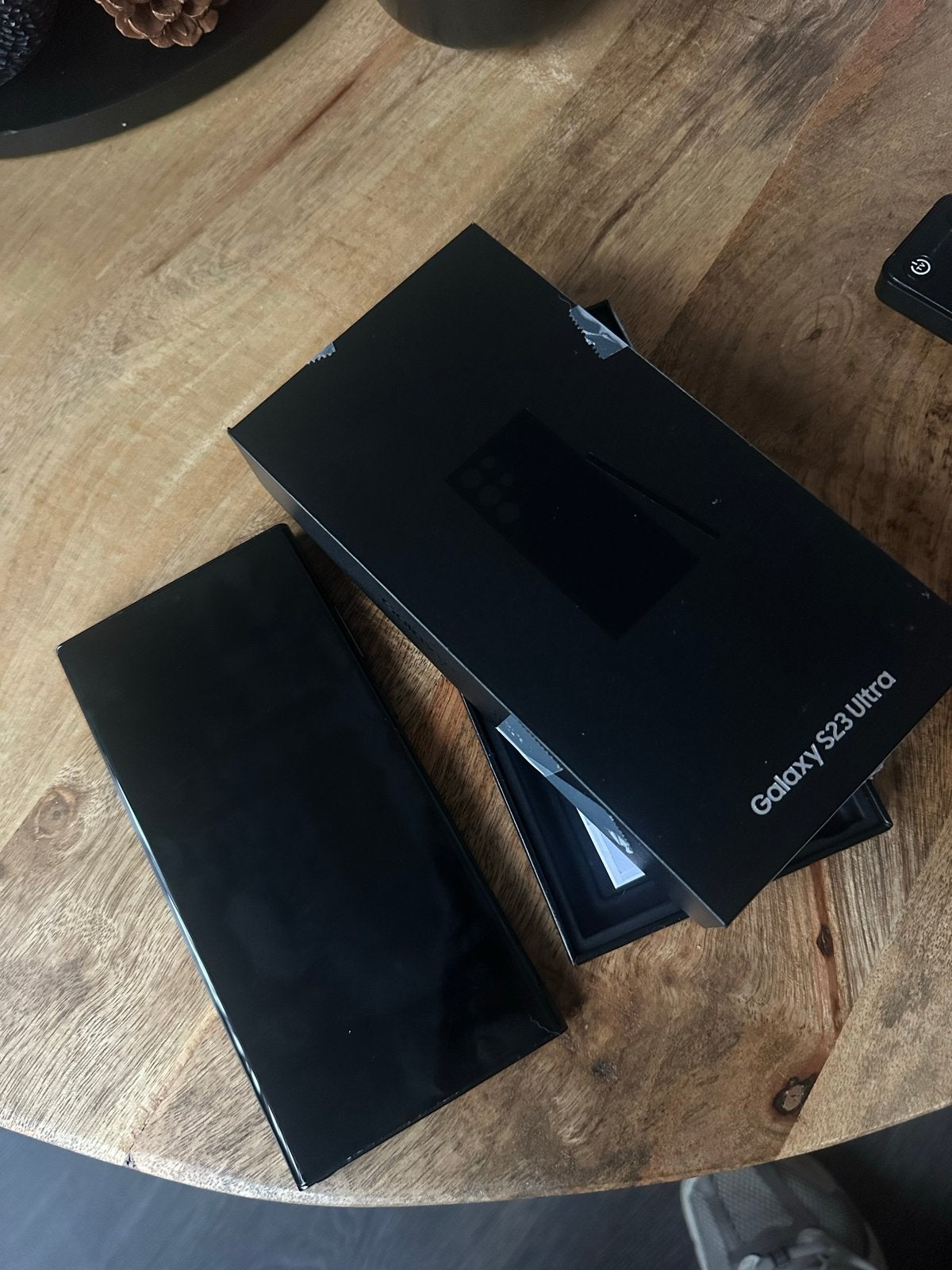 Samsung Galaxy S23 Ultra 256GB Zwart - Zo goed als nieuw