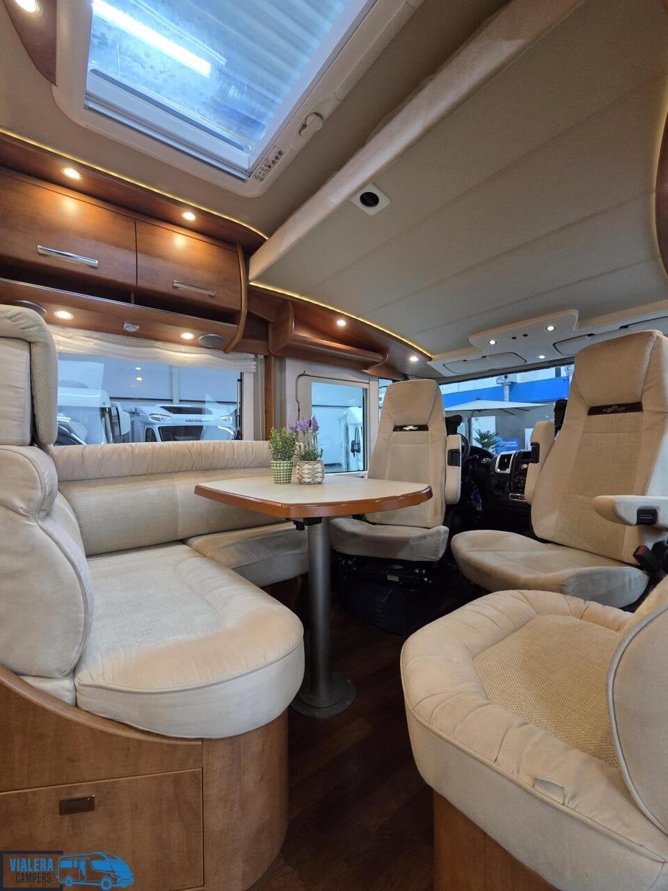 Carthago Chic C-Line I 5.0 QB * Vol opties * Queensbed* NAP, Caravans en Kamperen, Campers, Integraal, 7 tot 8 meter, Bedrijf