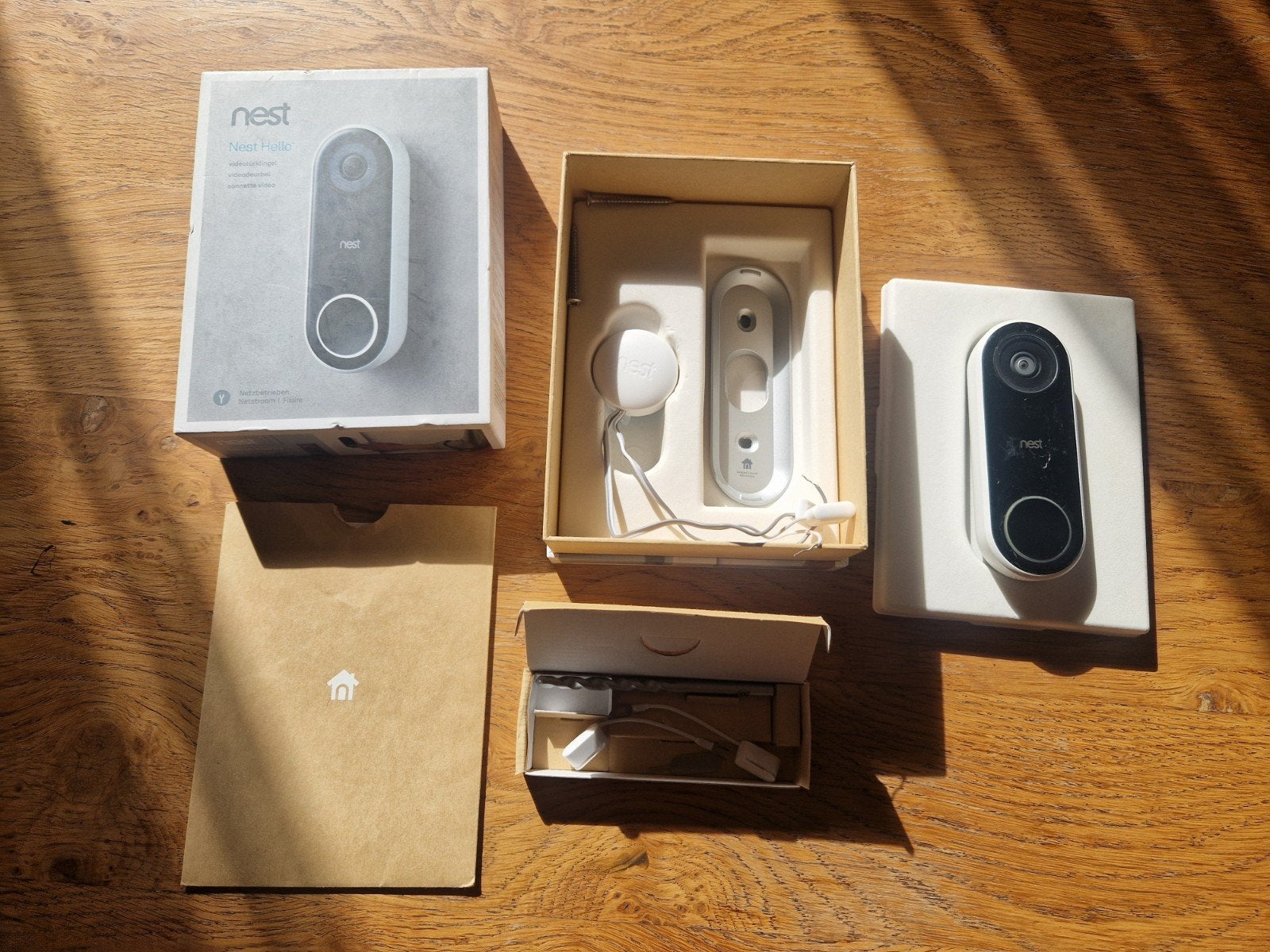 Nest Hello Video Deurbel, Ophalen of Verzenden, Ingebouwde camera, Gebruikt, Bedraad