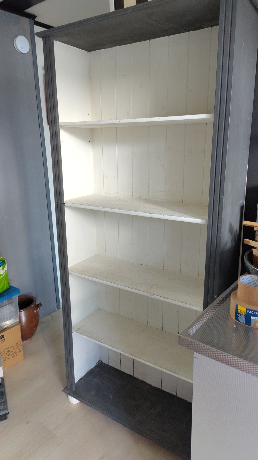 Grenen boekenkast geverfd 180 x 30  x 83, Ophalen, Gebruikt, 50 tot 100 cm, 150 tot 200 cm