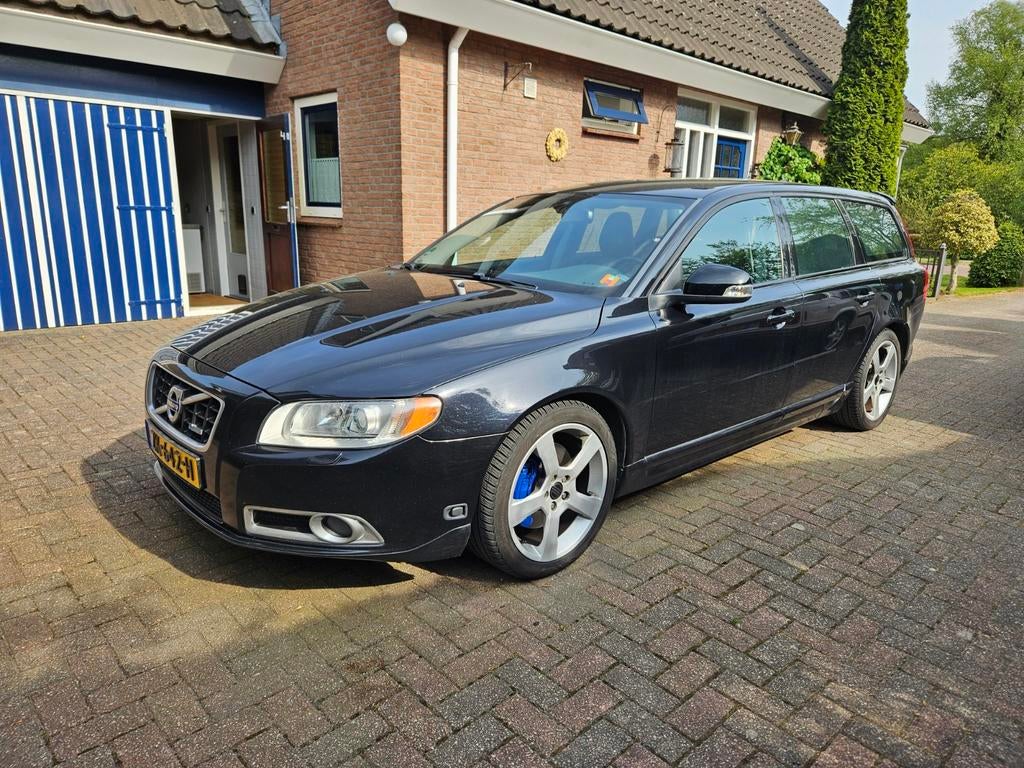 Volvo V70 III R-Design 2010, Zwart, Zwart, Stationwagon, Handgeschakeld