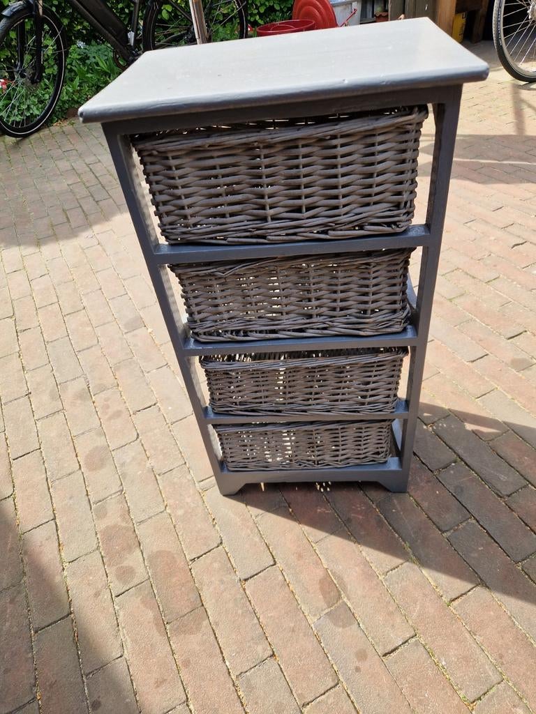 LANDELIJKE MAKKELIJKE LADENKAST MET MANDEN, Ophalen, Minder dan 50 cm, 3 of 4 laden, Minder dan 100 cm