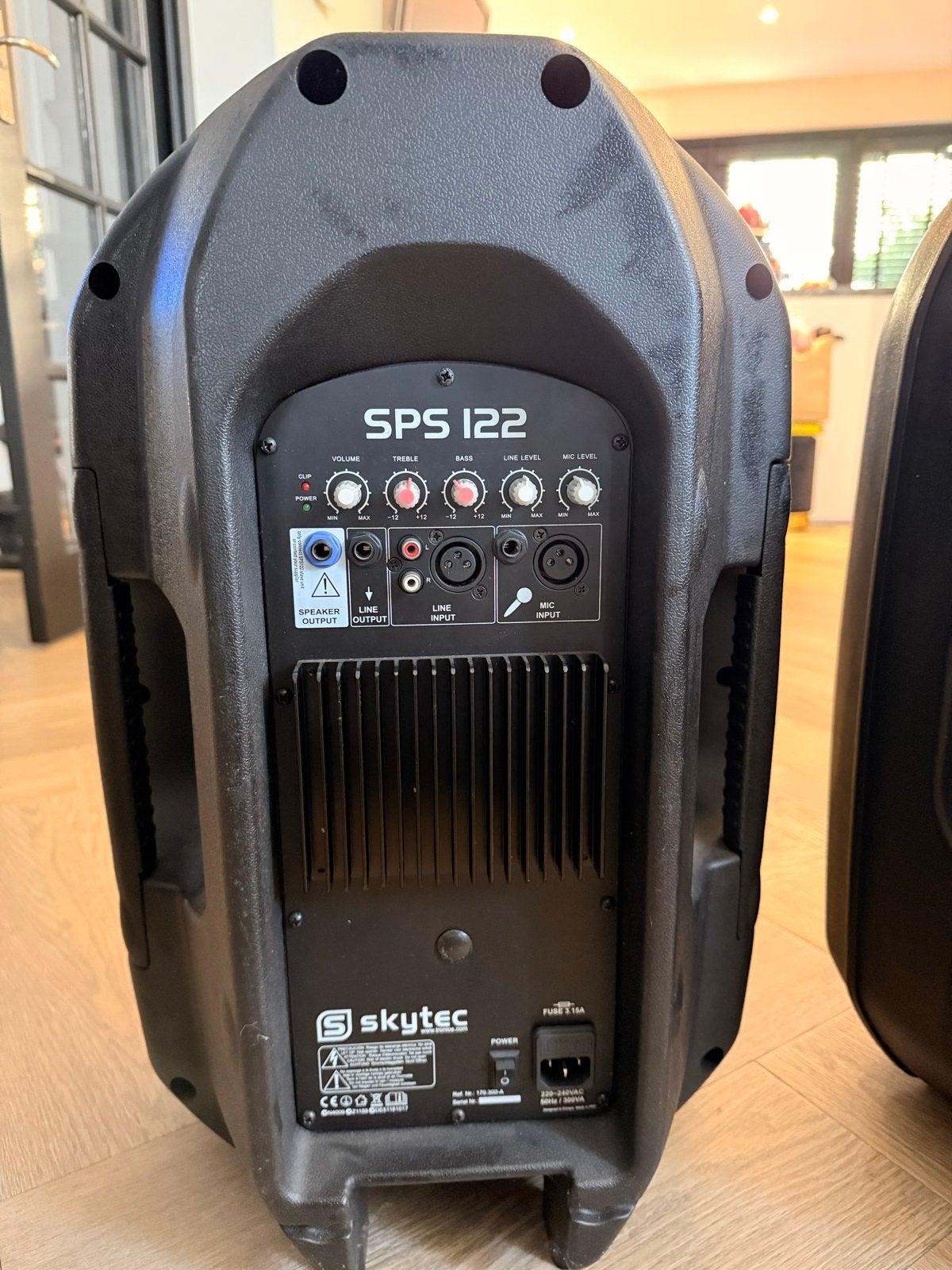 Skytec SPS 122 actieve speakerset (2 stuks), Gebruikt, 120 watt of meer, Front, Rear of Stereo speakers, Ophalen