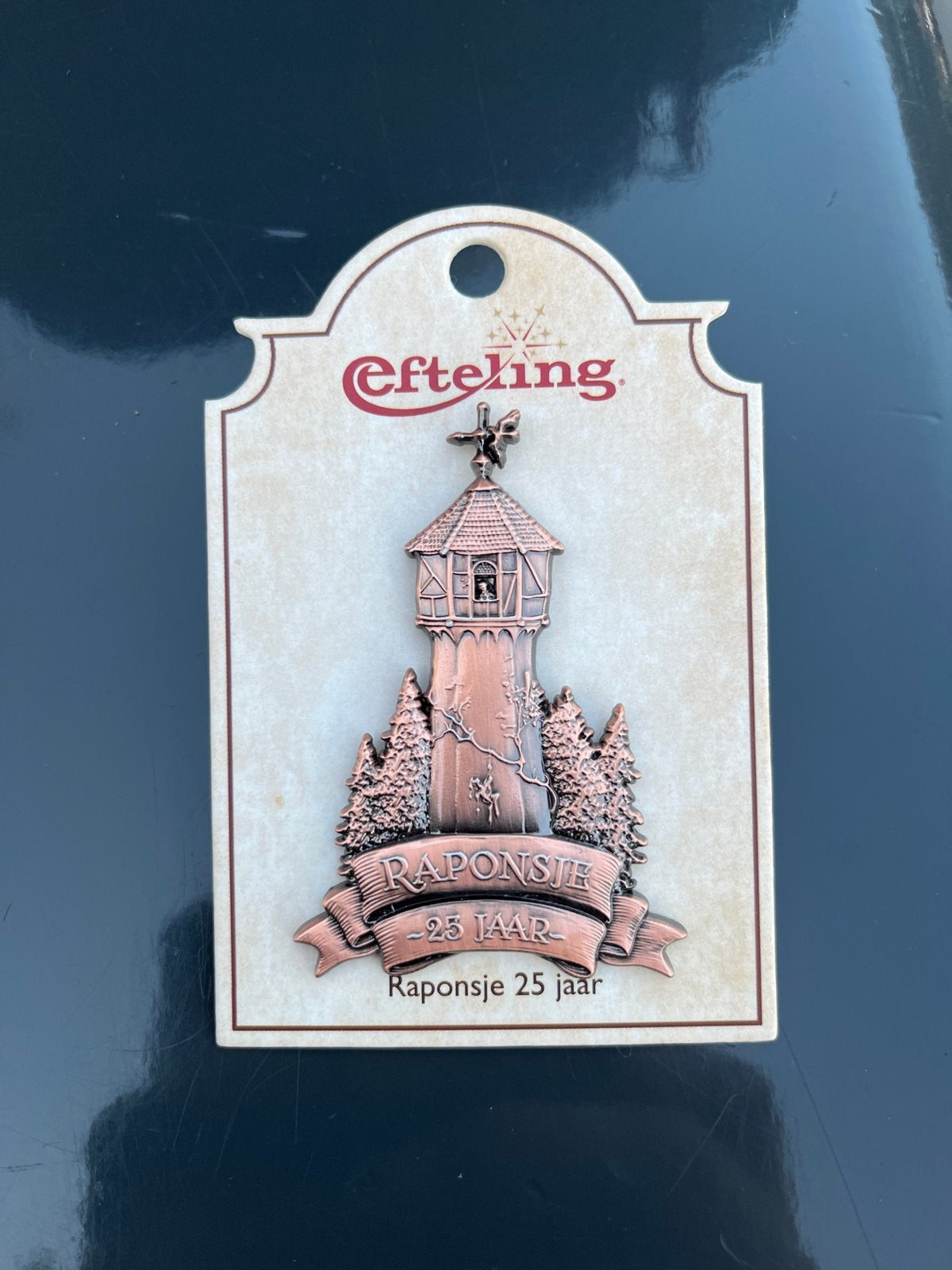 Efteling Raponsje 25 Jaar Pin/Speldje, Verzamelen, Efteling, Ophalen of Verzenden, Nieuw, Button of Speldje