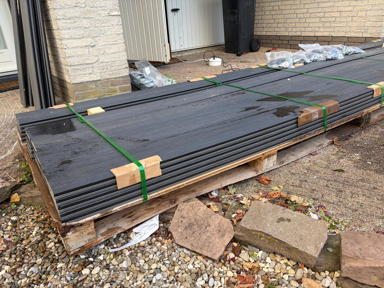 Vlonderplank Schwartz/Gris 4m x 18cm (30) - 21m² met clips, Ophalen, Nieuw, Composiet