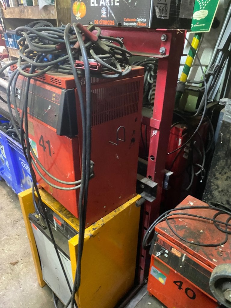 Acculader 24v heftruck of stappelaar palletwagen, Niet ingevuld, Gebruikt, Niet ingevuld, Niet ingevuld