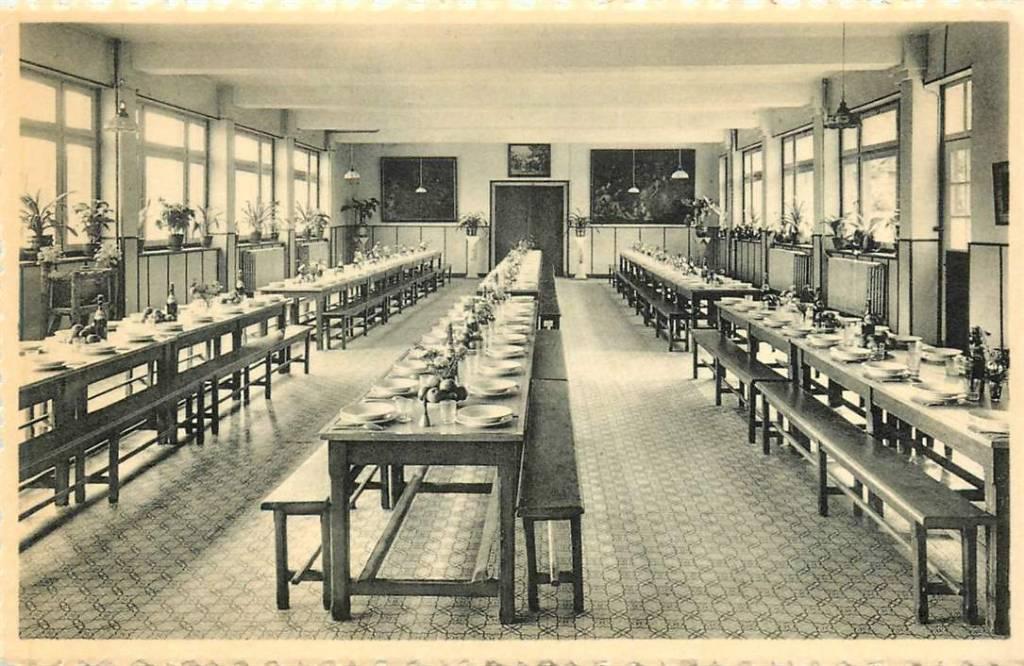 381-389-049 Ravels Openluchtschool voor zwakke meisjes, Verzenden, Voor 1920, Overig Europa