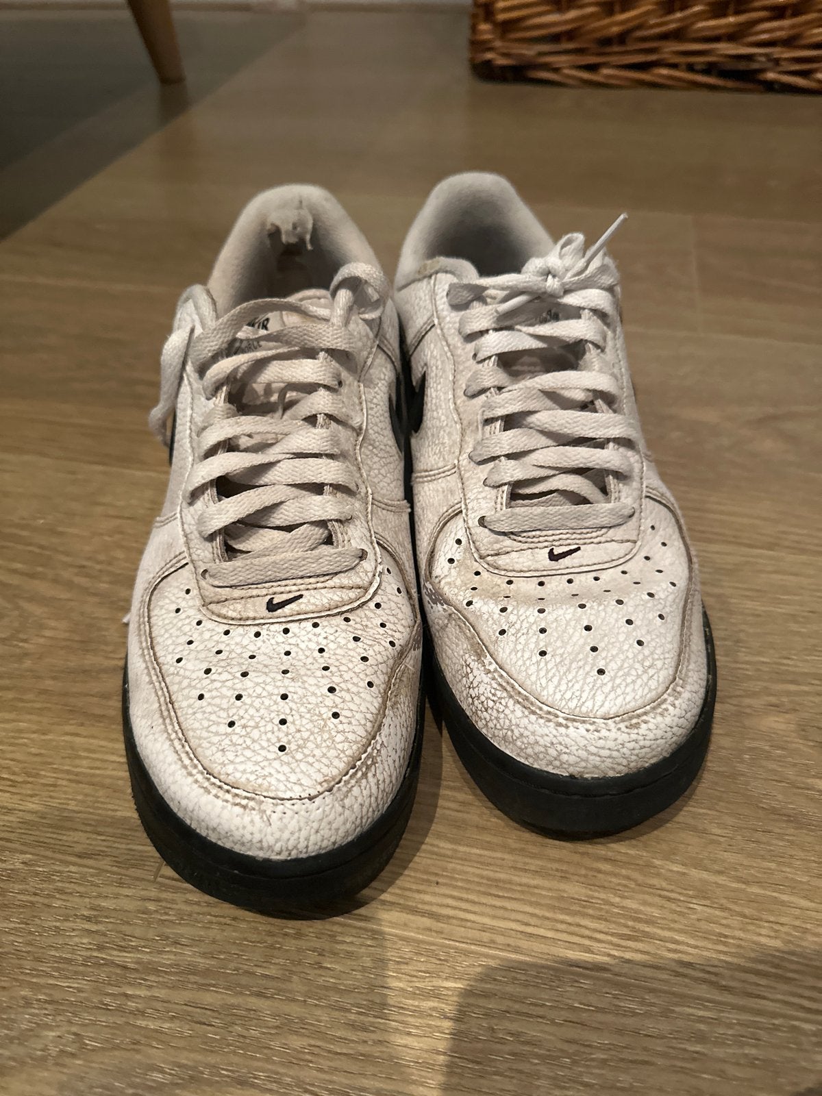 Nike Air Force 1 Wit - Gedragen, Ophalen of Verzenden, Gedragen, Wit, Sneakers of Gympen