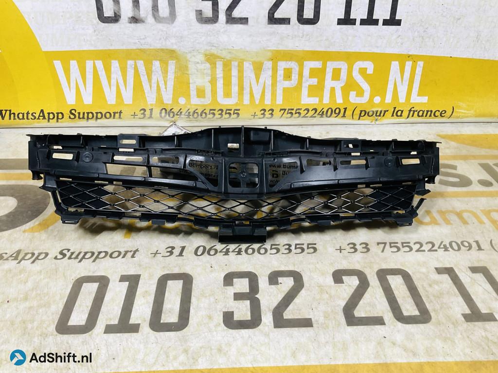 Grill Toyota Auris Hybrid 2008-2012 53114-02220 Voorbumper G