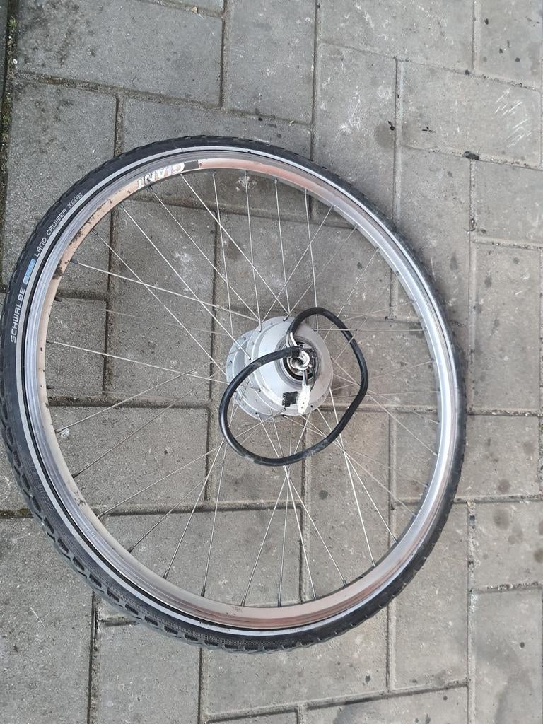 Giant Twist voorwielmotor 26V, Fietsen en Brommers, Ophalen