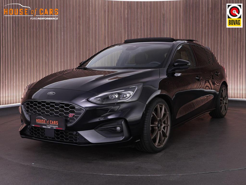 Ford Focus ST-3 2.3 280pk |dealer onderhouden|19" sparco|pan, 1408 kg, Gebruikt, 4 cilinders, Bedrijf