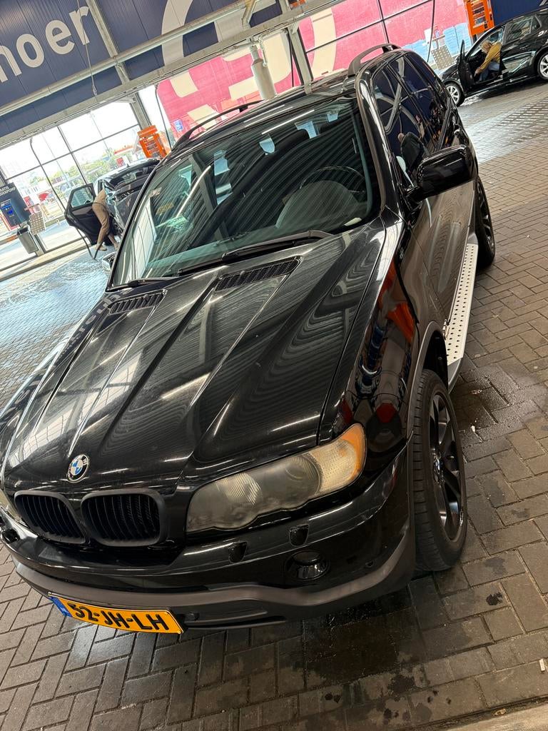 BMW X5 3.0 I AUT 2001 Zwart, Automaat, Stof, X5, 138 €/maand