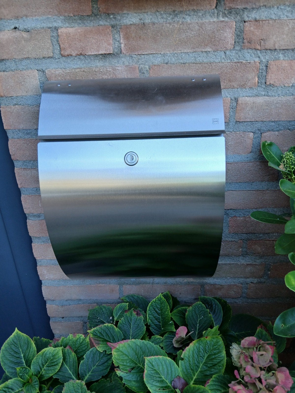 RVS brievenbus van Heibi, Ophalen of Verzenden, Gebruikt, Rvs, Wandbrievenbus