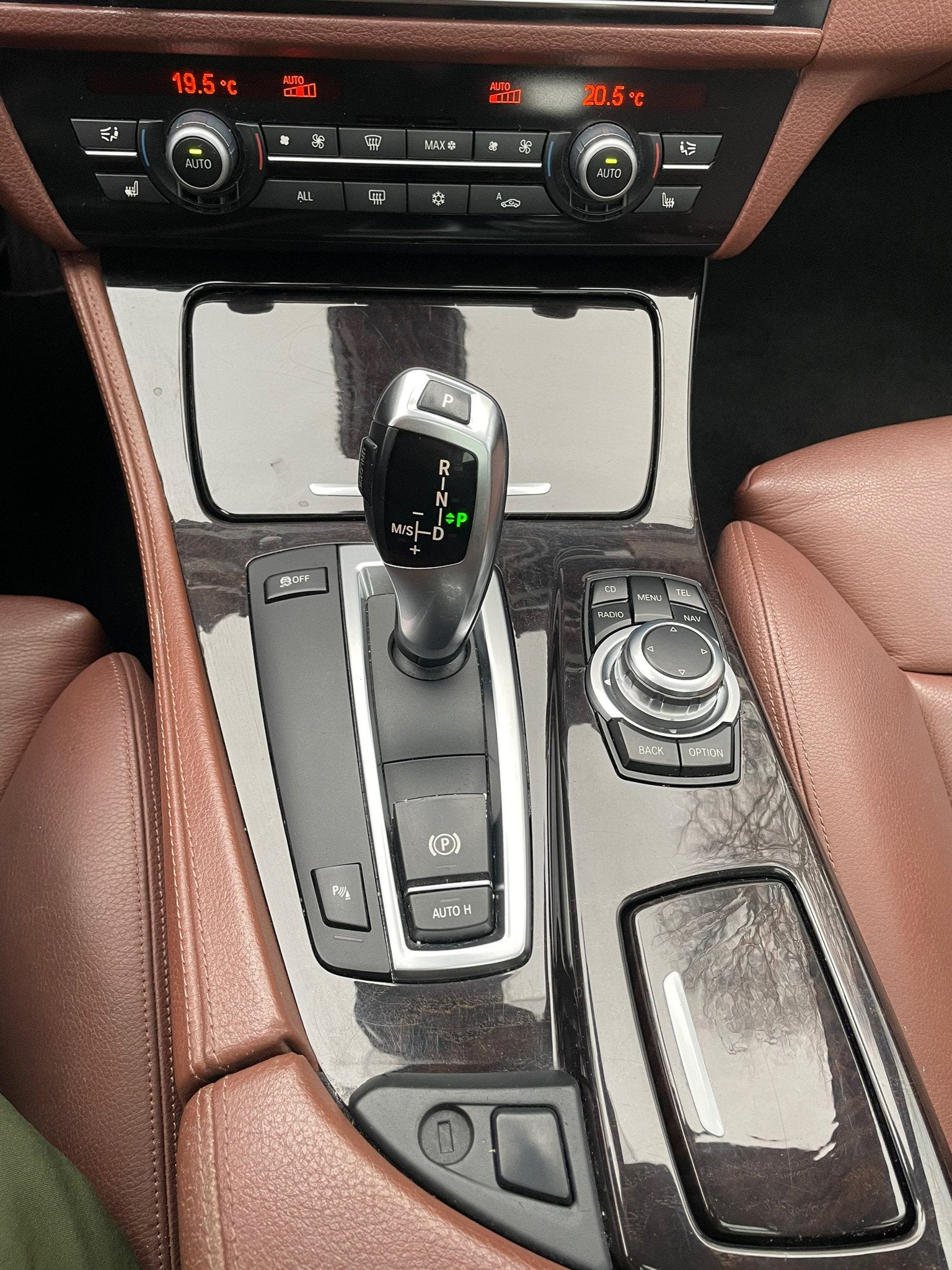 Foto 22 van BMW 5-serie Touring 535d High Executive XENON/HEAD-UP/CLIMA/