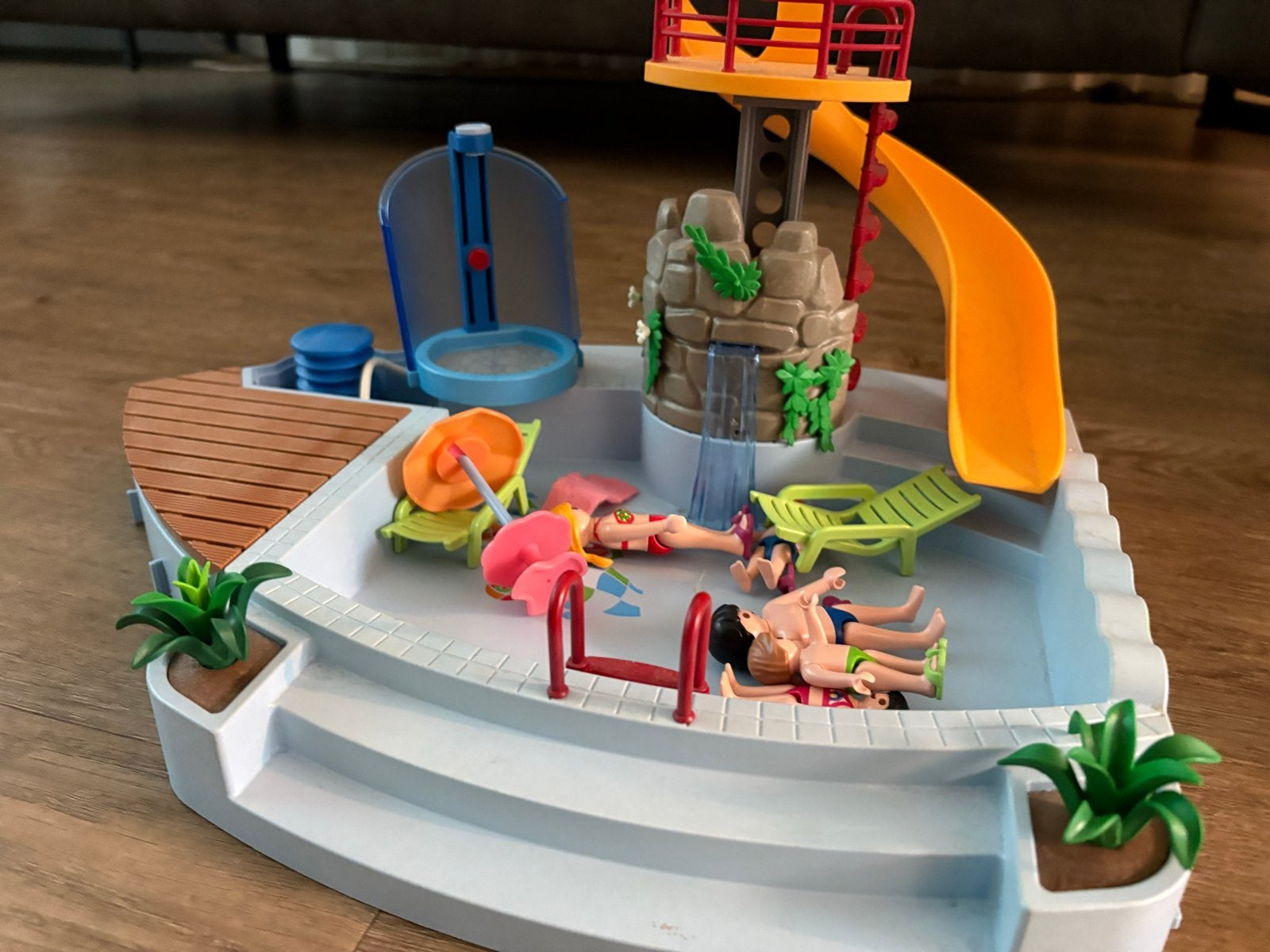 Playmobil zwembad met glijbaan en figuren, Gebruikt, Complete set, Overige typen, Ophalen of Verzenden