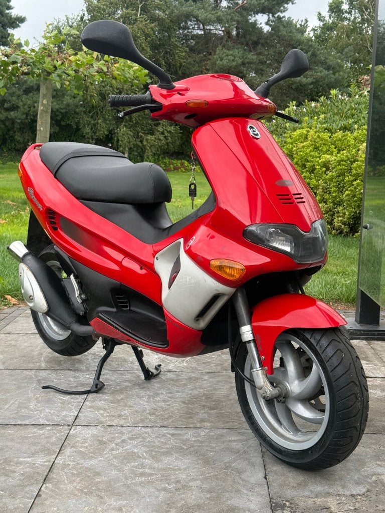 ⭐️Gilera runner darkdream 50cc 2 takt slechts 9000 km⭐️, Niet ingevuld, Niet ingevuld, Niet ingevuld