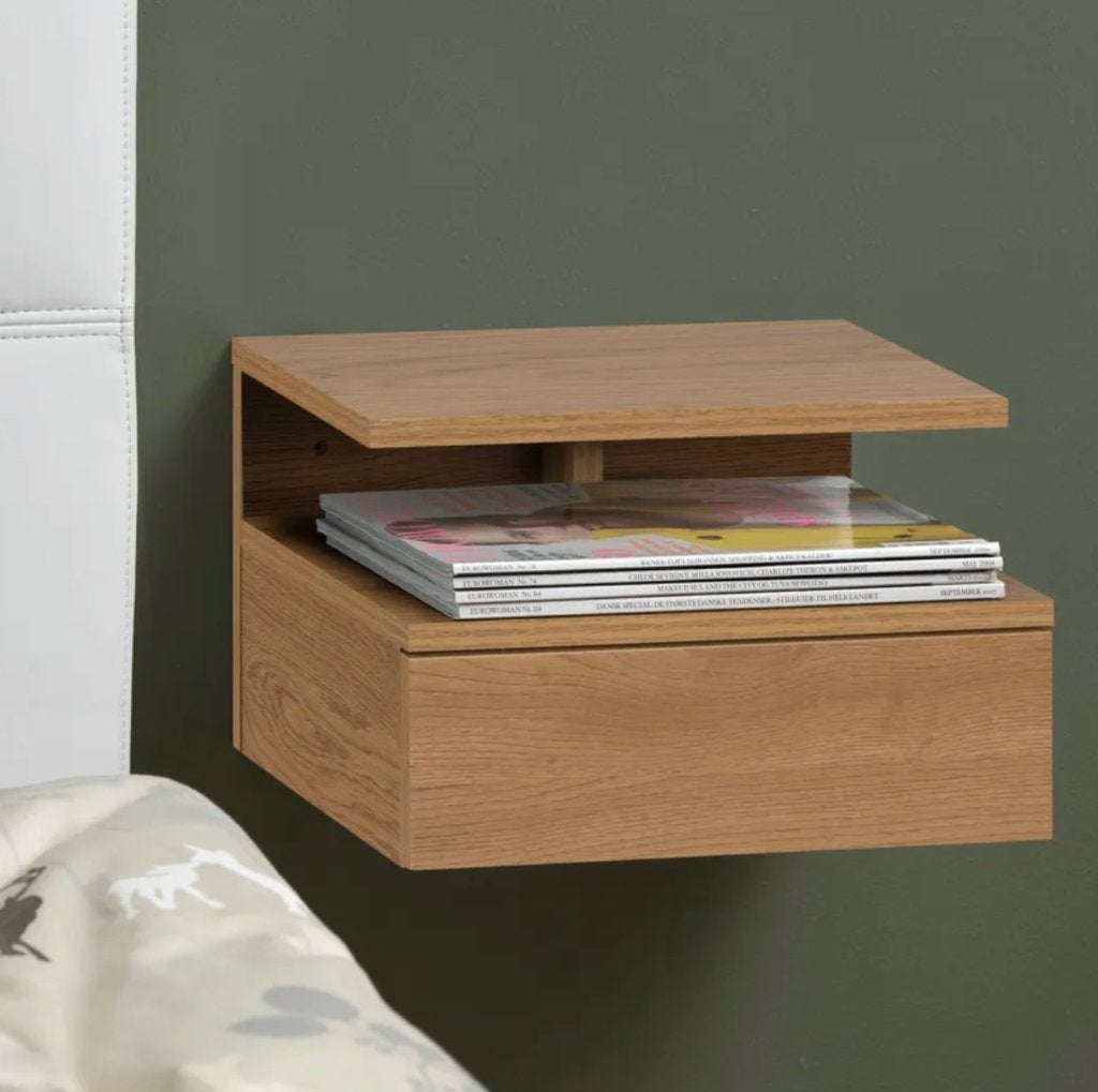 basic Zoey Nachtkastje met bovenplank - Eikenbruin, Huis en Inrichting, Slaapkamer | Nachtkastjes, Ophalen, Minder dan 45 cm, Zo goed als nieuw