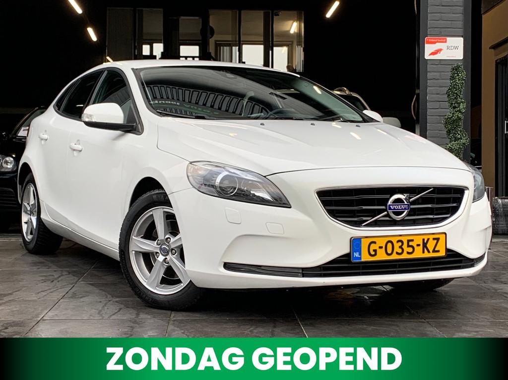 Volvo V40 1.6 T2 R-Design|Stoelvw|Xenon|PDC|Cruise|Clima|APK, Auto's, Voorwielaandrijving, Stof, Gebruikt, 4 cilinders